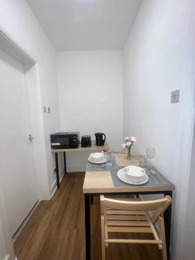 Leisure Studio Flat In Golders Green London Exteriör bild
